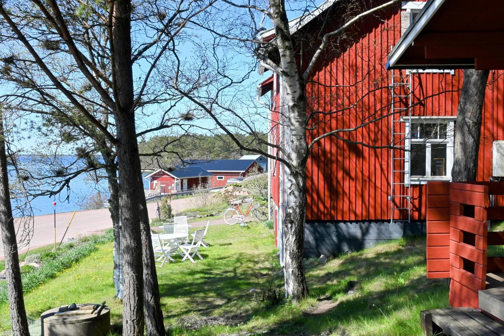 Strandhugget Bnb Sottunga Экстерьер фото